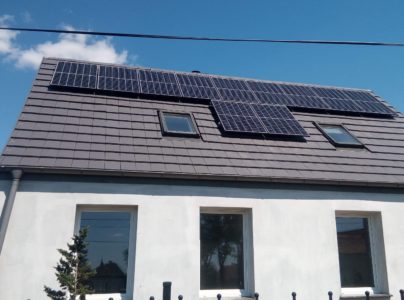 moc 3,63 kWp, moduły monokrystaliczne 330 Wp